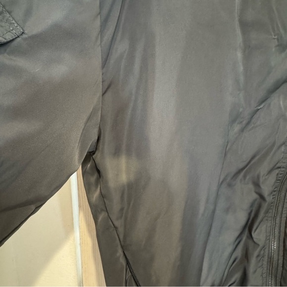 Alo Squad Down Bomber Jacket - Picture 5 of 5